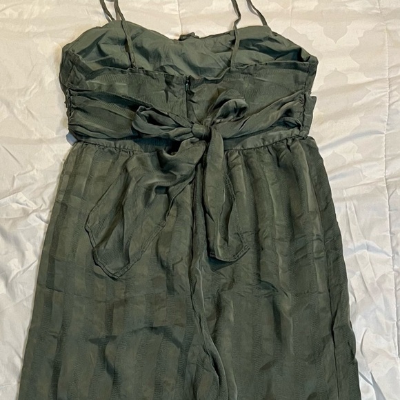 Current Air Jumpsuit in Sage - Picture 4 of 10